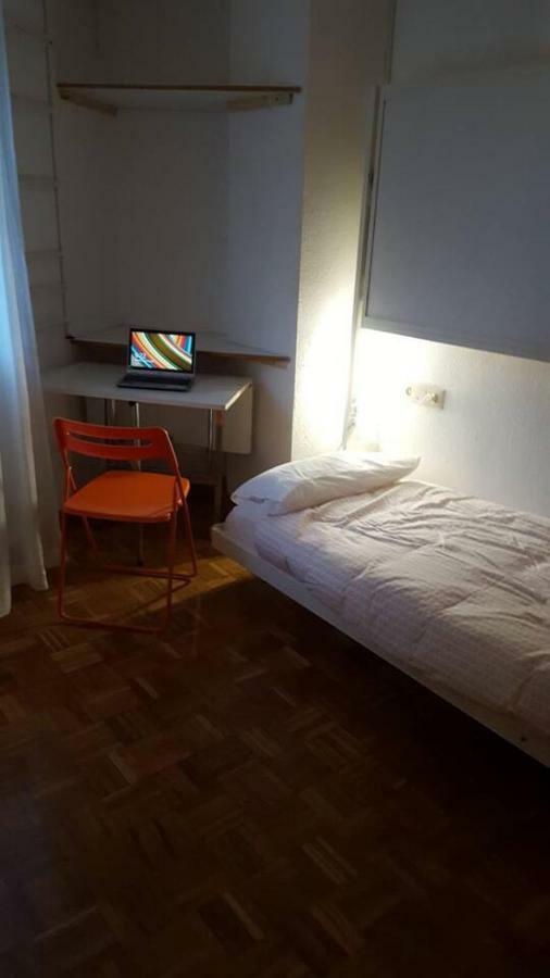 Apartamento Apto Vielha Centro Internet Fibra Exterior foto